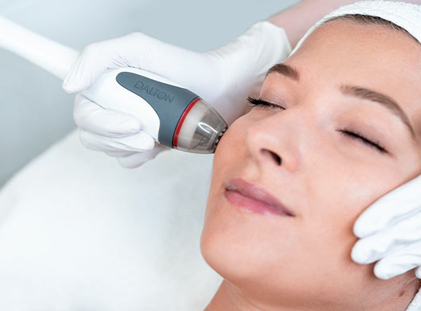 Dalton Marine Facial Behandlung