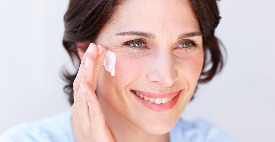 Warum altert die Haut?