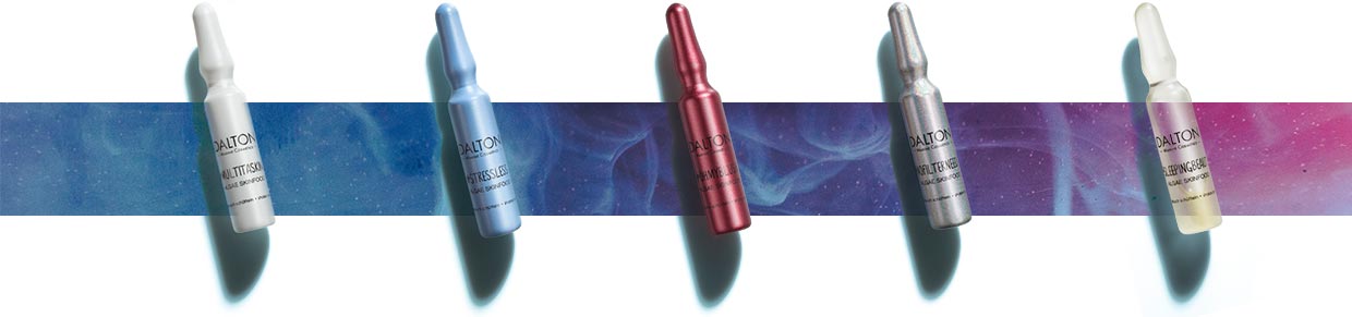 Ampullen mit Algen Inhaltsstoffen